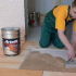 Jak a jak správně lepit překližku na betonovou podlahu